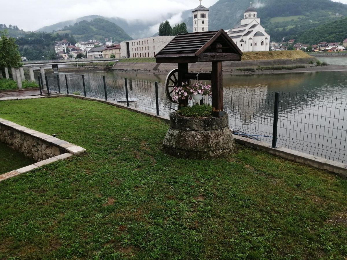 Vila Leolaz Višegrad Екстериор снимка